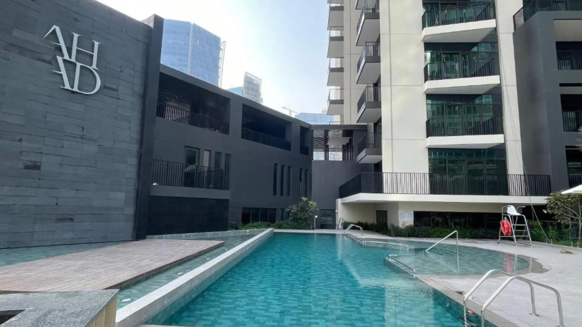 Welcoming 1Br Apartment In Ahad Residences Business Bay By Deluxe Holiday Homes Dubai